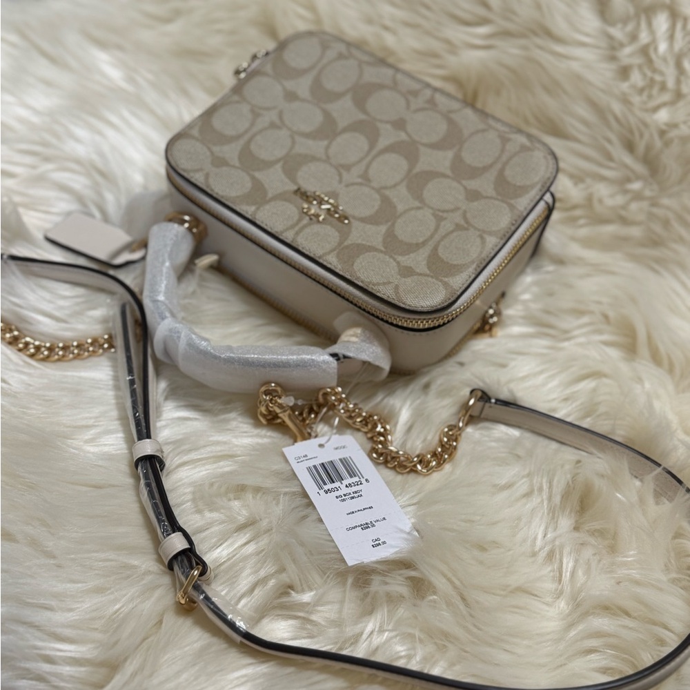 BOX CROSSBODY IN SIGNATURE CANVAS (COACH C3148) - Picture 4 of 9